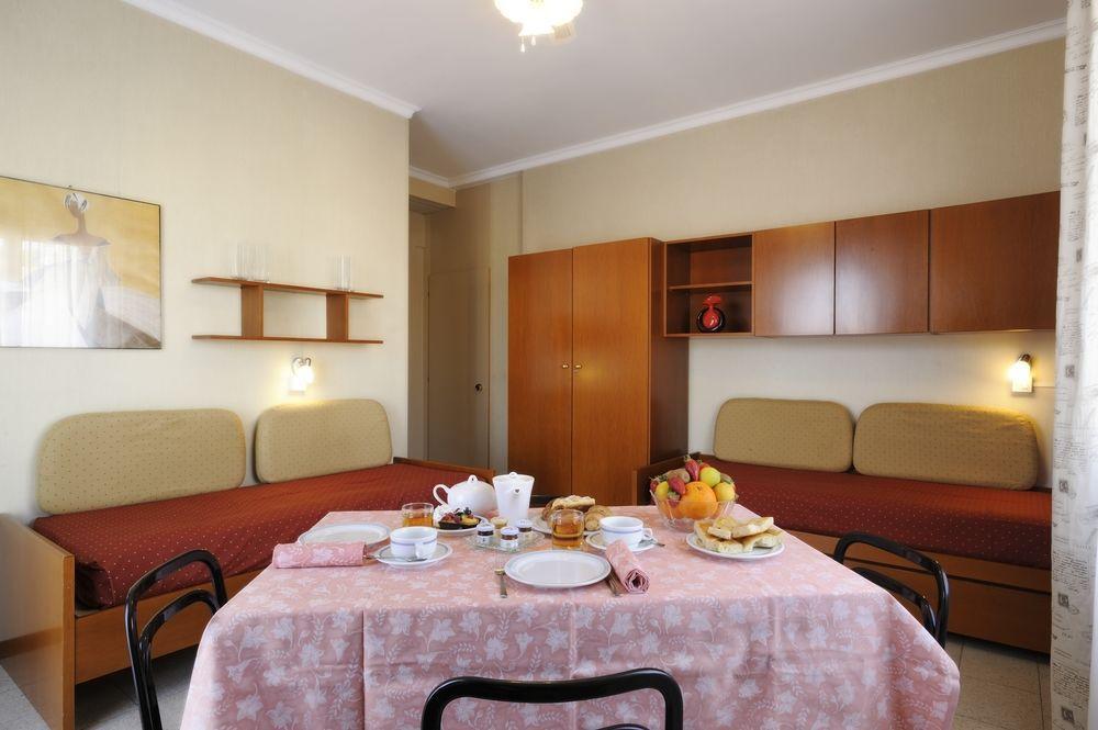 Residence San Marco Suites&Apartments Alassio Dış mekan fotoğraf