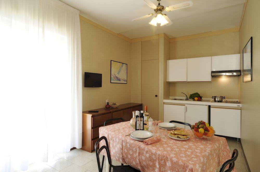 Residence San Marco Suites&Apartments Alassio Dış mekan fotoğraf